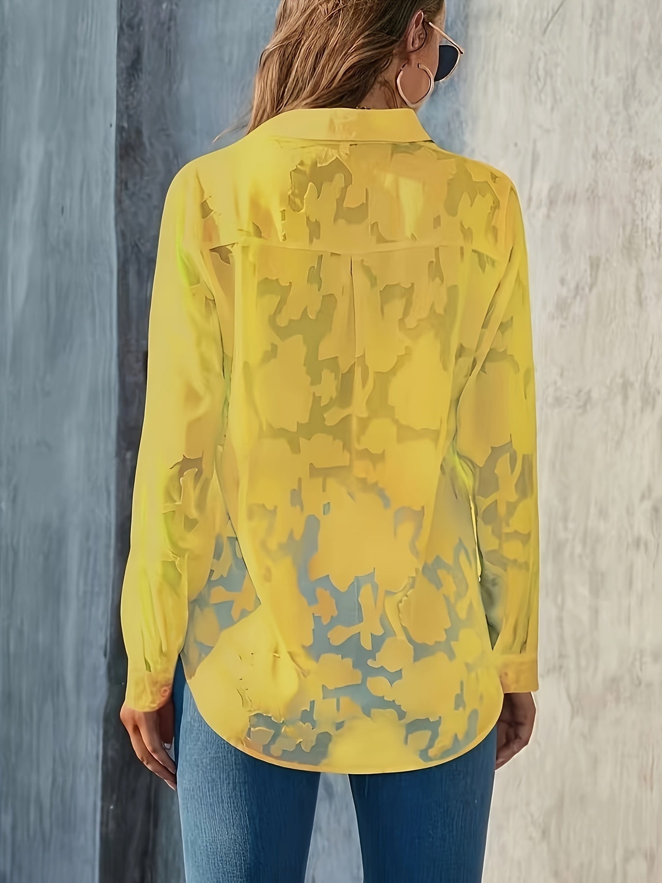 Liselot™ | Blouse transparente avec relief floral