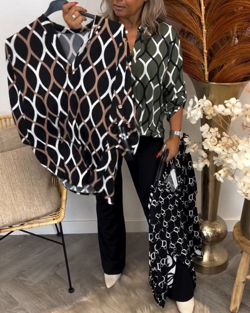 Solène™ – Blouse Graphique à Col en V