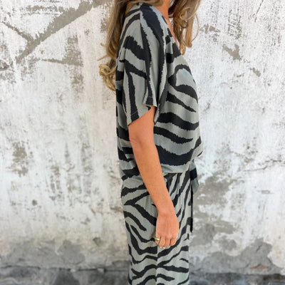 Manon™ | Tenue Zèbre Légère